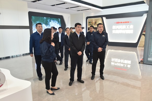 天津市委常委、濱海新區(qū)區(qū)委書記連茂君 調(diào)研走訪金橋集團(tuán)科技公司